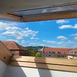 Apartament Gemuetliche, Zentrale Und Schoene Loft Im Dachgeschoss *