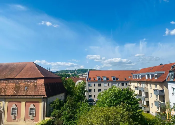 Gemuetliche, Zentrale Und Schoene Loft Im Dachgeschoss